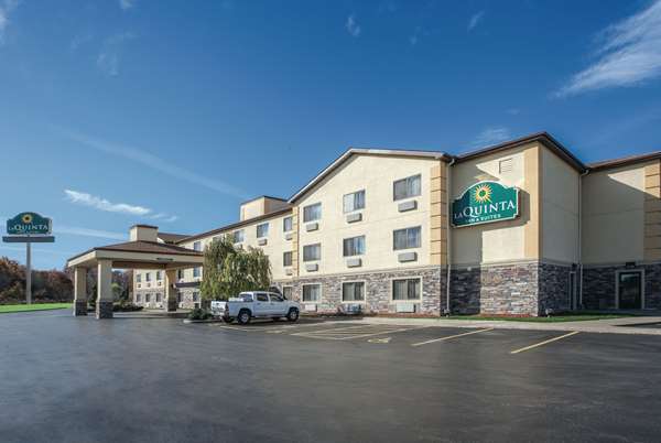 Exterior view - La Quinta Inn & Suites Erie - I-90, Exit 27