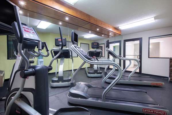 Fitness/ Exercise Room - La Quinta Inn & Suites Erie - I-90, Exit 27