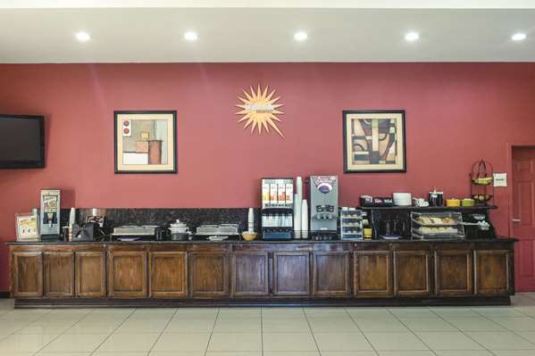  - La Quinta Inn & Suites Alice