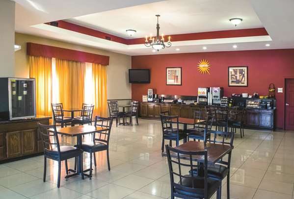  - La Quinta Inn & Suites Alice