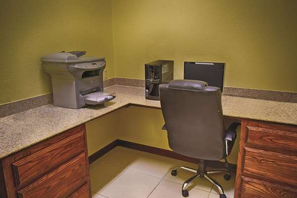 Conference Area - La Quinta Inn & Suites Alice