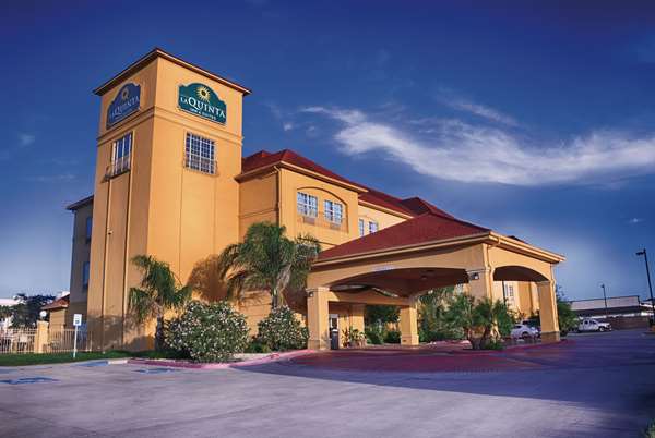 Exterior view - La Quinta Inn & Suites Alice