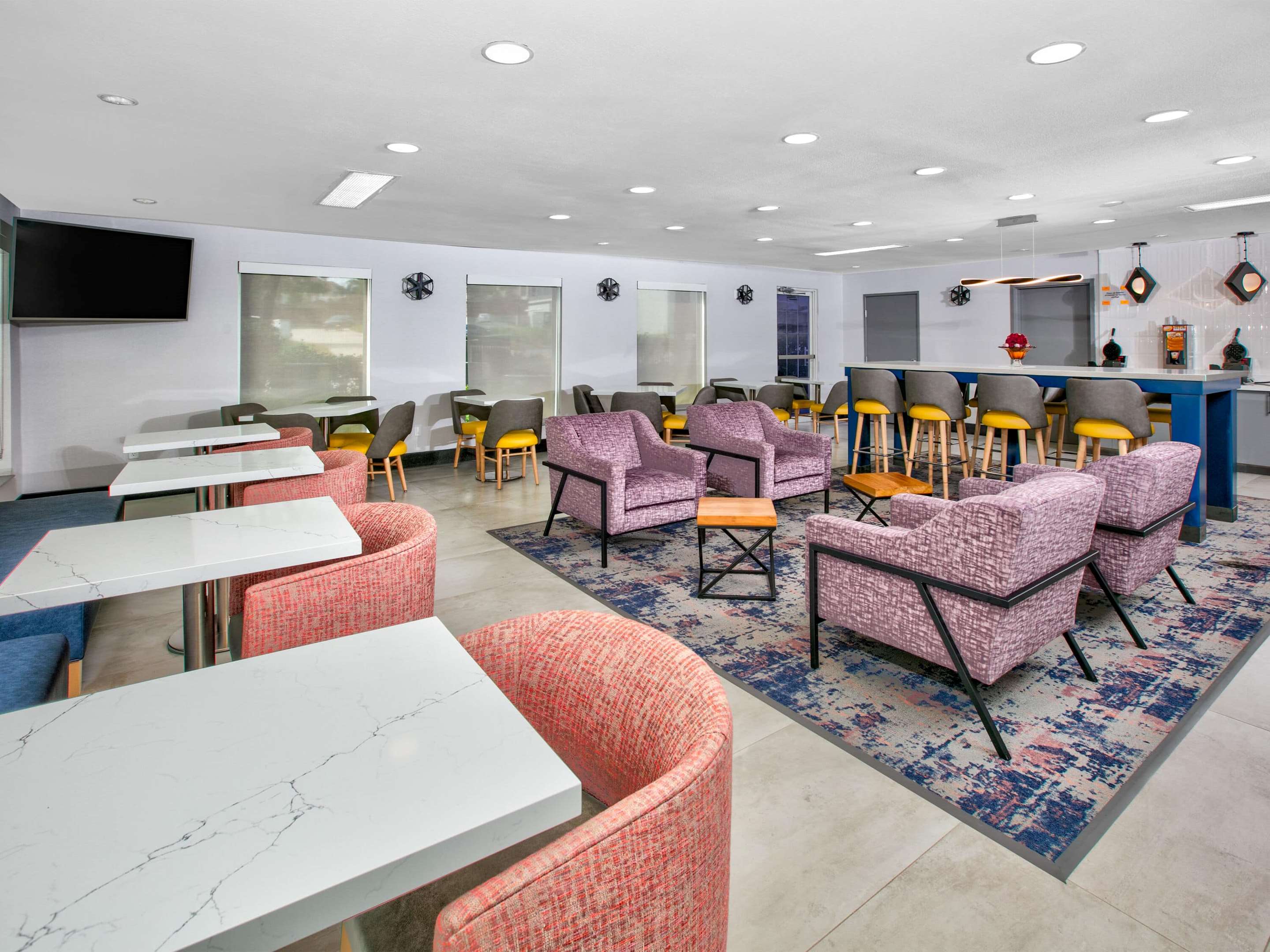 Property amenity | La Quinta Inn & Suites by Wyndham Dallas - Las Colinas