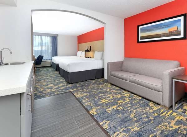  - La Quinta Inn & Suites Las Colinas Irving