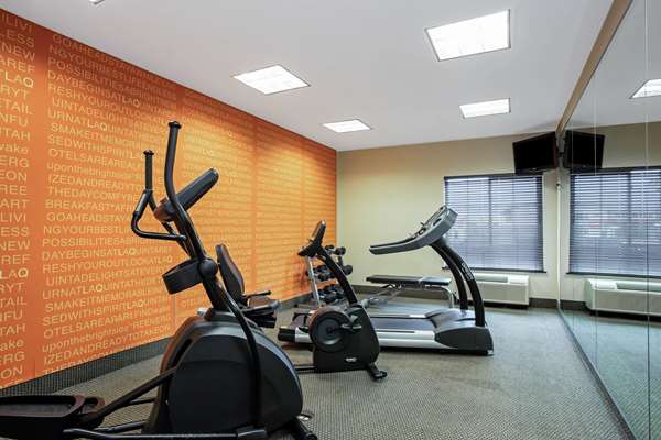 Fitness/ Exercise Room - La Quinta Inn & Suites Parkway Panama City Beach