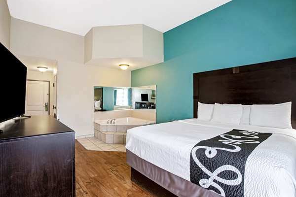 Suite - La Quinta Inn & Suites Parkway Panama City Beach