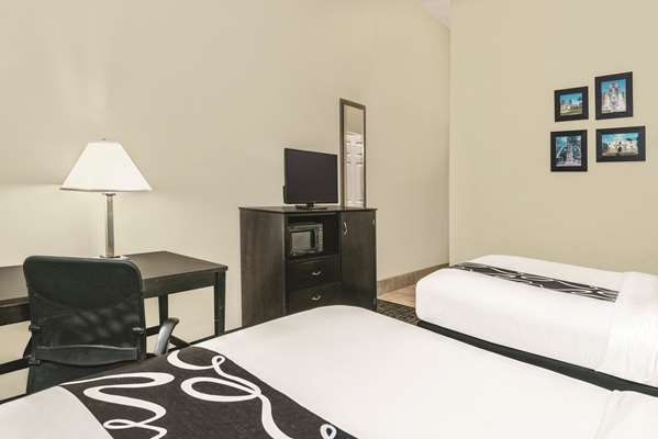  - La Quinta Inn & Suites Dominion San Antonio - I-10, Exit 550