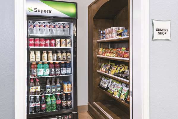  - La Quinta Inn & Suites Dominion San Antonio - I-10, Exit 550