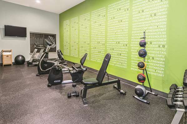 Fitness/ Exercise Room - La Quinta Inn & Suites Dominion San Antonio - I-10, Exit 550