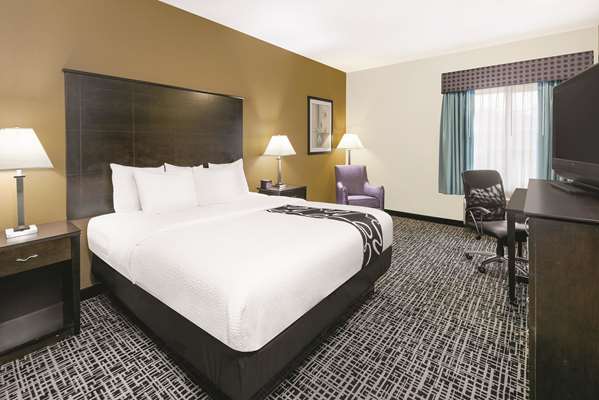  - La Quinta Inn & Suites Dominion San Antonio - I-10, Exit 550