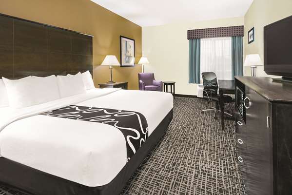  - La Quinta Inn & Suites Dominion San Antonio - I-10, Exit 550