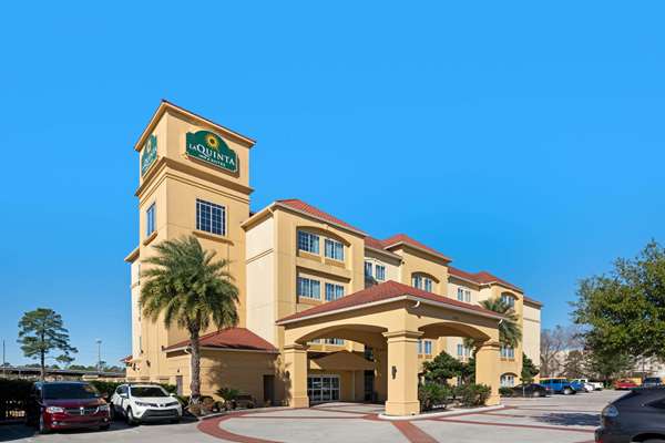 Exterior view - La Quinta Inn & Suites Airport Humble