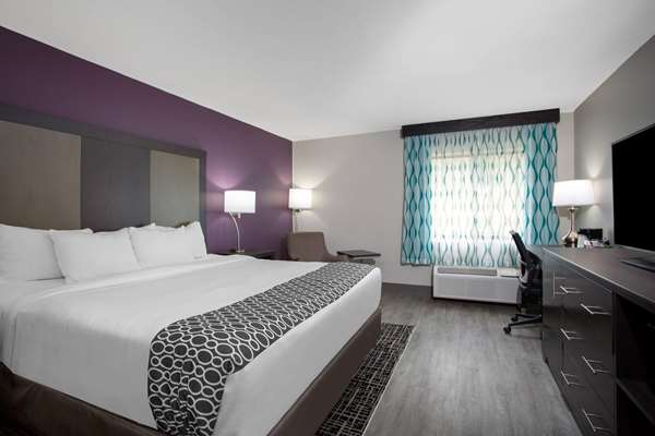  - La Quinta Inn Salem - I-81, Exit 141