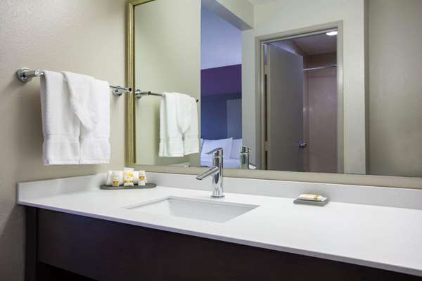  - La Quinta Inn Salem - I-81, Exit 141