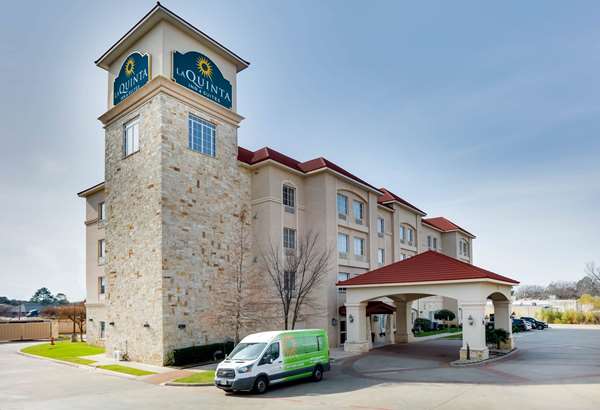 Exterior view - La Quinta Inn & Suites Euless
