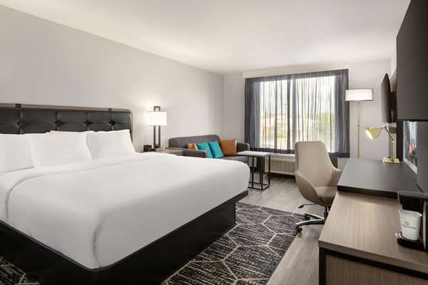  - La Quinta Inn & Suites Dothan