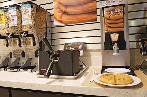  - La Quinta Inn Airport San Jose