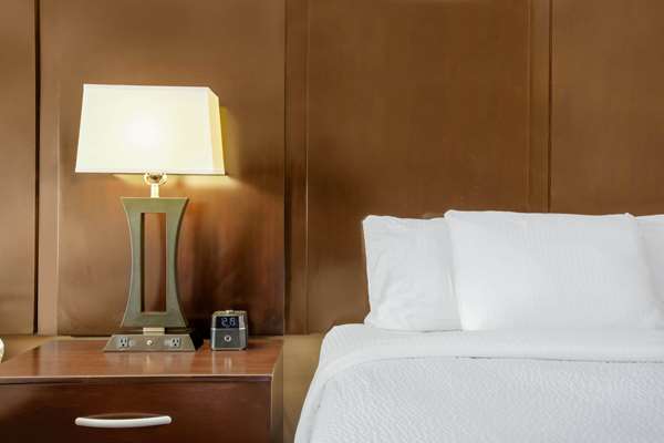  - La Quinta Inn & Suites Conway - I-40, Exit 125