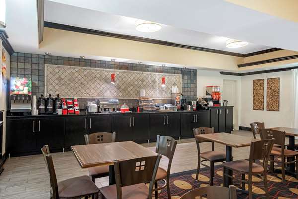  - La Quinta Inn & Suites Conway - I-40, Exit 125