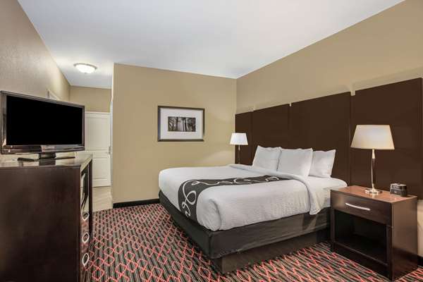  - La Quinta Inn & Suites Conway - I-40, Exit 125