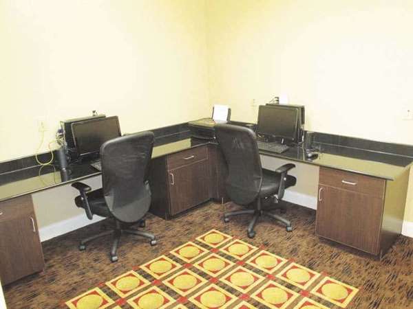 Conference Area - La Quinta Inn & Suites West Macon - I-475, Exit 3