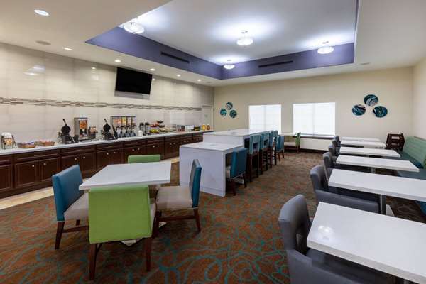  - La Quinta Inn & Suites New Caney