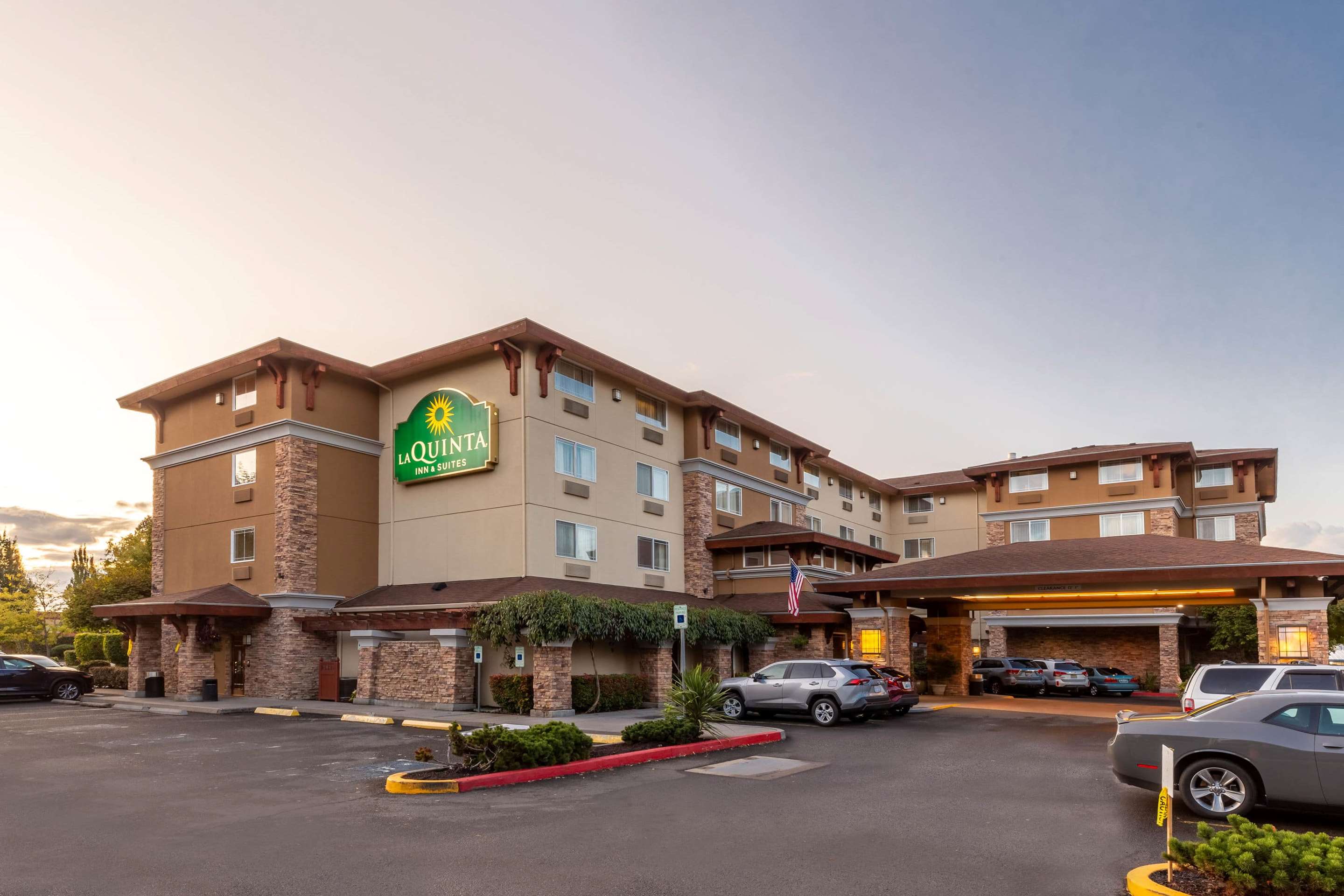 Exterior | La Quinta by Wyndham Vancouver