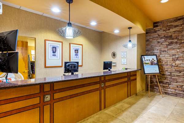  - La Quinta Inn & Suites Vancouver - I-205, Exit 36