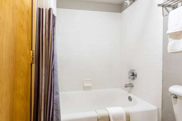  - La Quinta Inn & Suites Vancouver - I-205, Exit 36