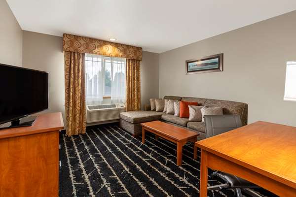 Suite - La Quinta Inn & Suites Vancouver - I-205, Exit 36