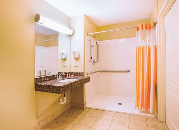  - La Quinta Inn & Suites South Lexington - I-75, Exit 104