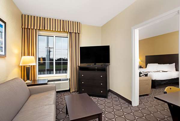 Suite - La Quinta Inn & Suites South Lexington - I-75, Exit 104