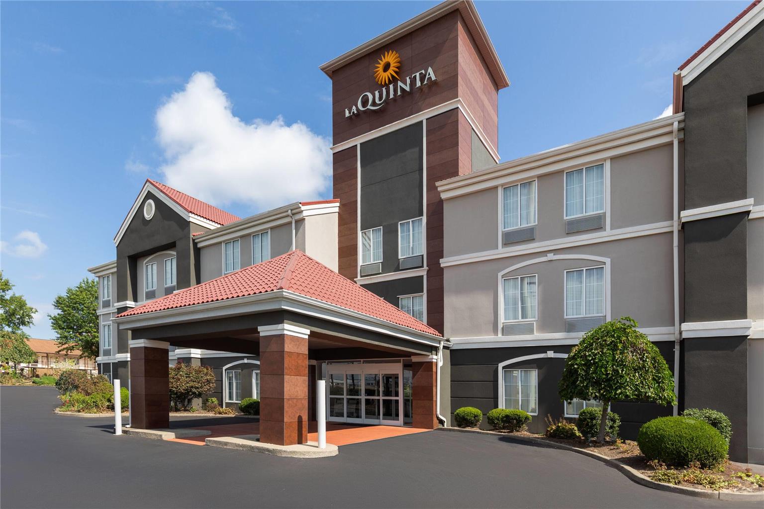 La Quinta Inn & Suites Lexington S