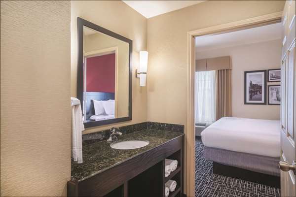 Suite - La Quinta Inn & Suites Smyrna - I-24, Exit 66