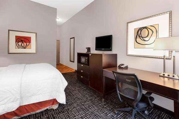  - La Quinta Inn & Suites Lumberton