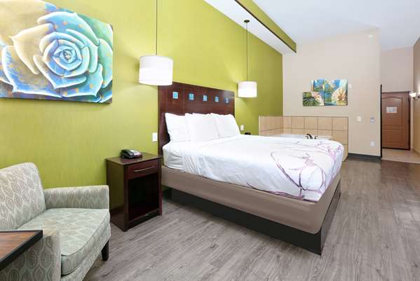  - La Quinta Inn & Suites South Grand Prairie - I-20, Exit 454