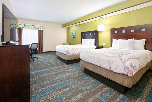  - La Quinta Inn & Suites South Grand Prairie - I-20, Exit 454