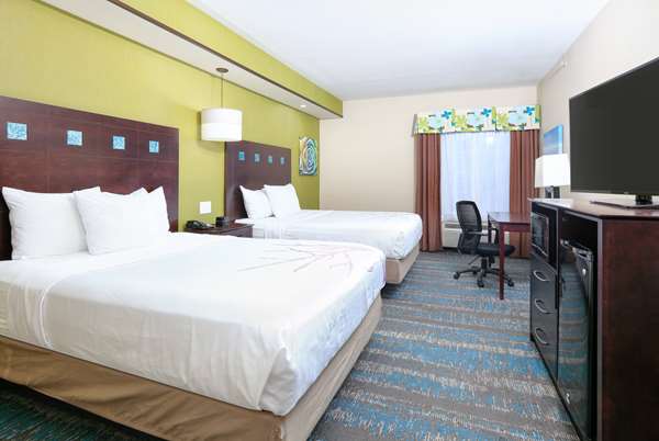  - La Quinta Inn & Suites South Grand Prairie - I-20, Exit 454