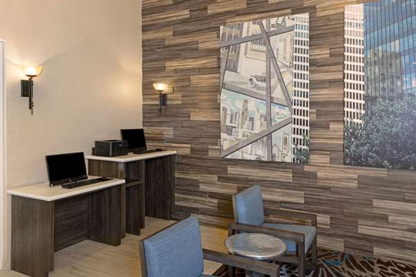Conference Area - La Quinta Inn & Suites Energy Corridor Houston