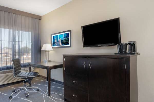  - La Quinta Inn & Suites Energy Corridor Houston