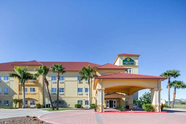 Exterior view - La Quinta Inn & Suites Raymondville