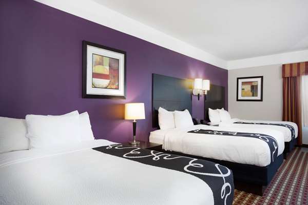  - La Quinta Inn & Suites Raymondville