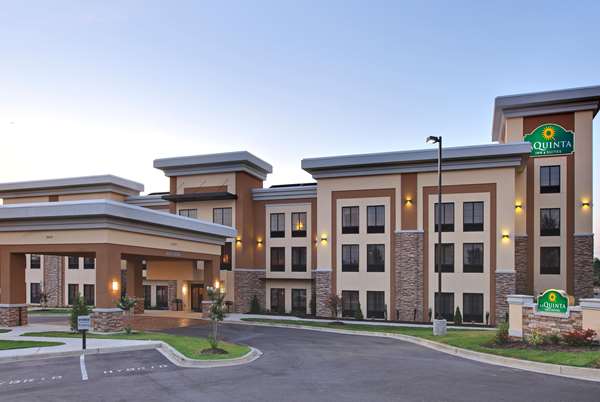 Exterior view - La Quinta Inn & Suites Wolfchase Memphis - I-40 at Exit 18