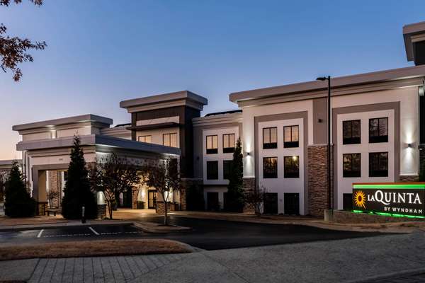 Exterior view - La Quinta Inn & Suites Wolfchase Memphis - I-40 at Exit 18