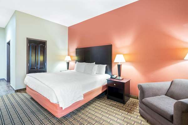  - La Quinta Inn & Suites McAlester