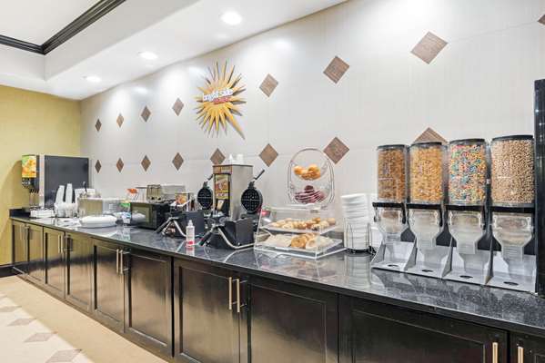  - La Quinta Inn & Suites McAlester