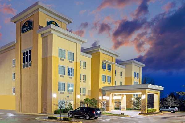 Exterior view - La Quinta Inn & Suites McAlester