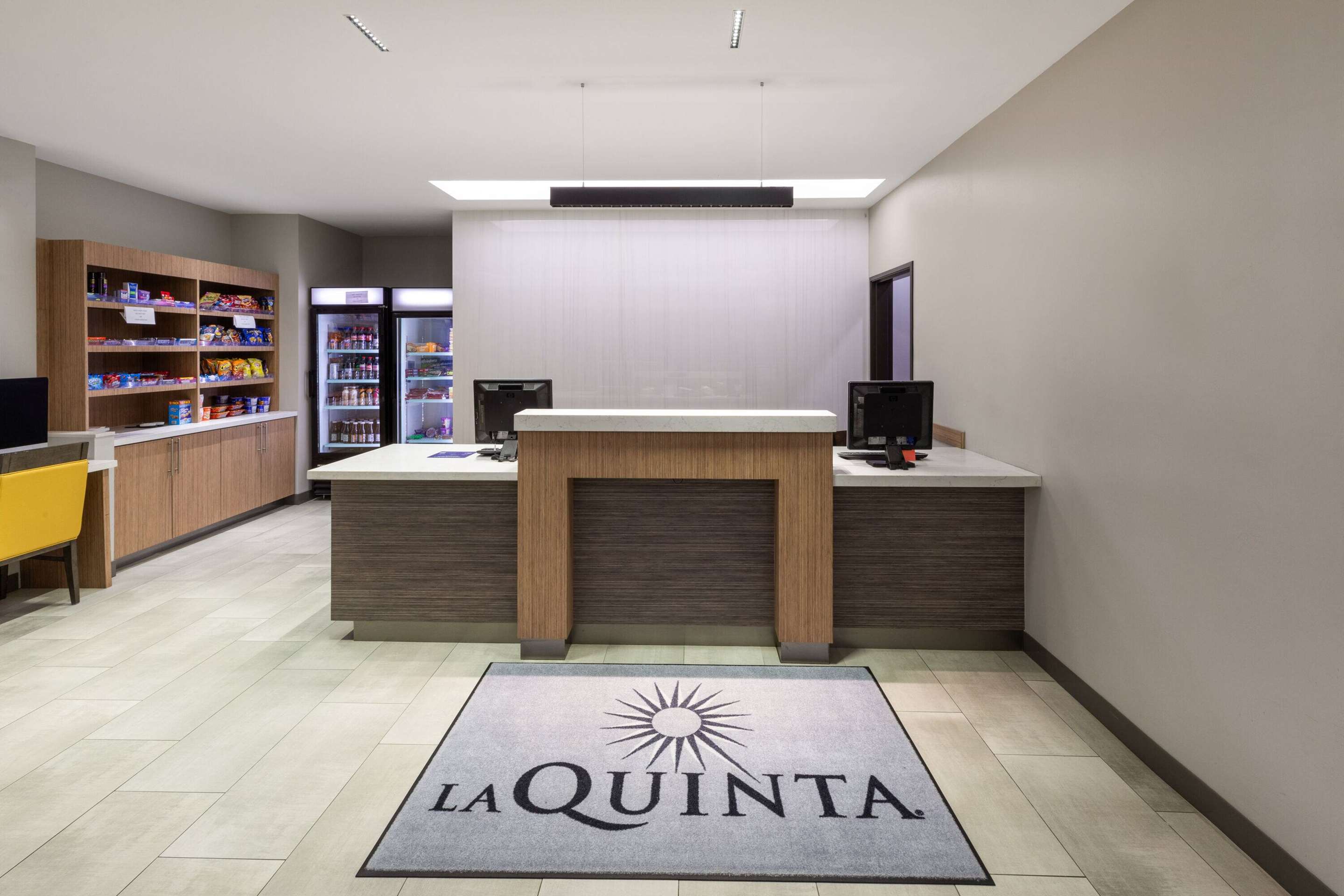 Reception | La Quinta Inn & Suites by Wyndham McAlester