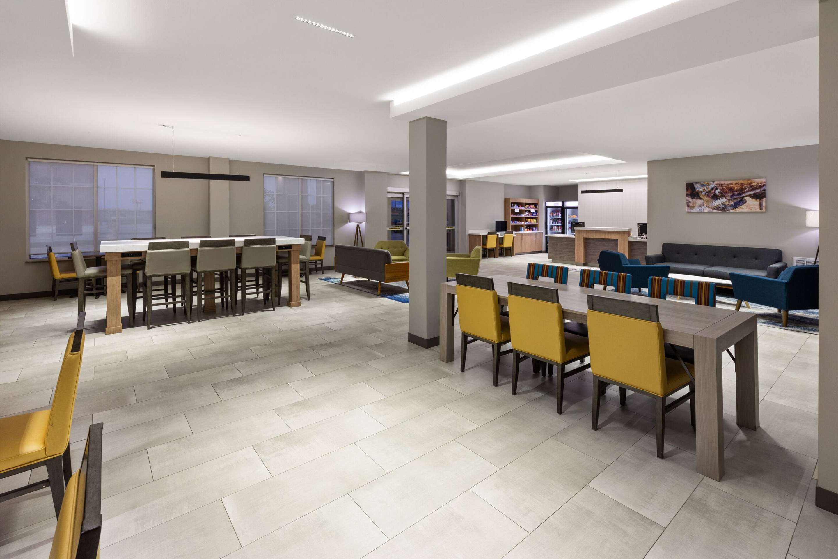Lobby | La Quinta Inn & Suites by Wyndham McAlester