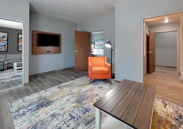 Suite - La Quinta Inn & Suites Jacksonville